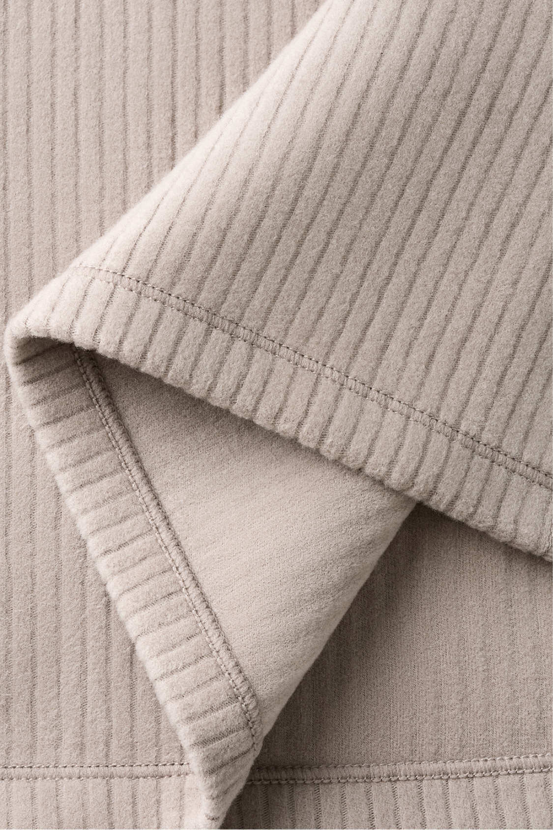 Women's High-Stretch Fleece Straight-Fit Two-Way-Zip Base Layer Top (Mid Warmth) PM022