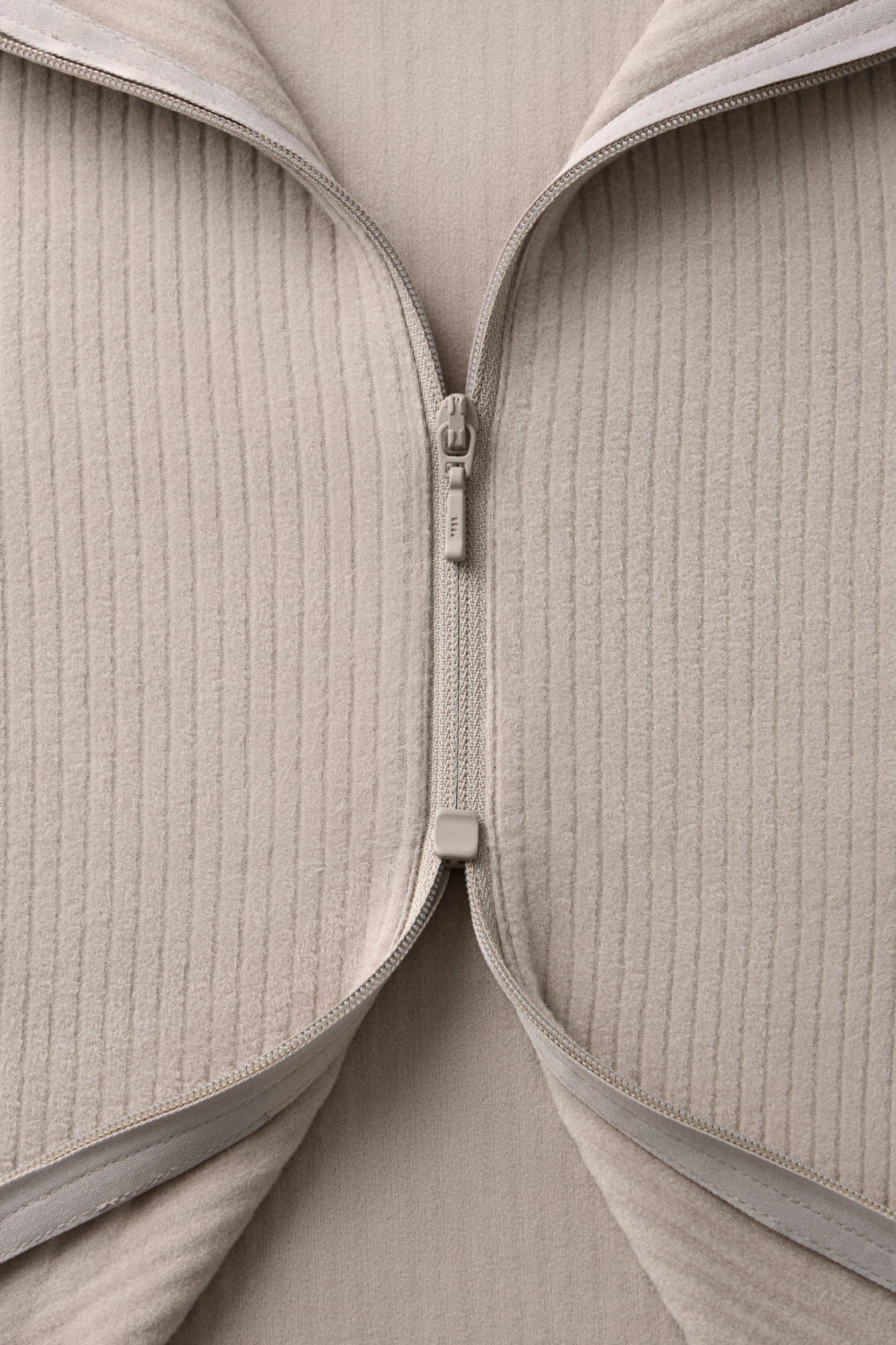 Women's High-Stretch Fleece Straight-Fit Two-Way-Zip Base Layer Top (Mid Warmth) PM022