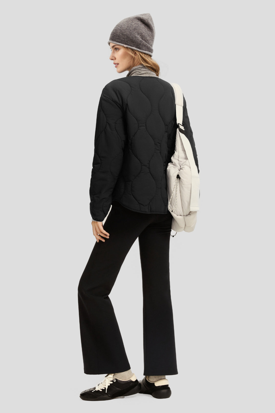 Women's Crew-Neck Insulated Jacket (Mid Warmth) CL023
