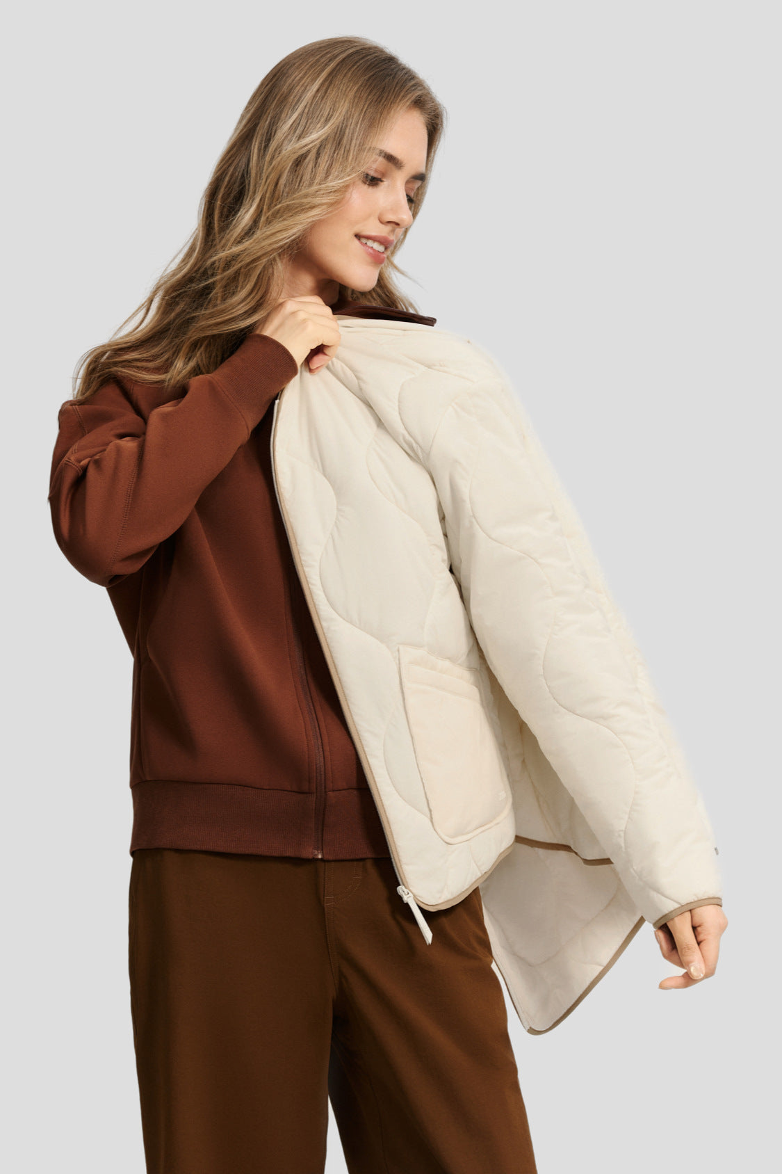 Women's Crew-Neck Insulated Jacket (Mid Warmth) CL023