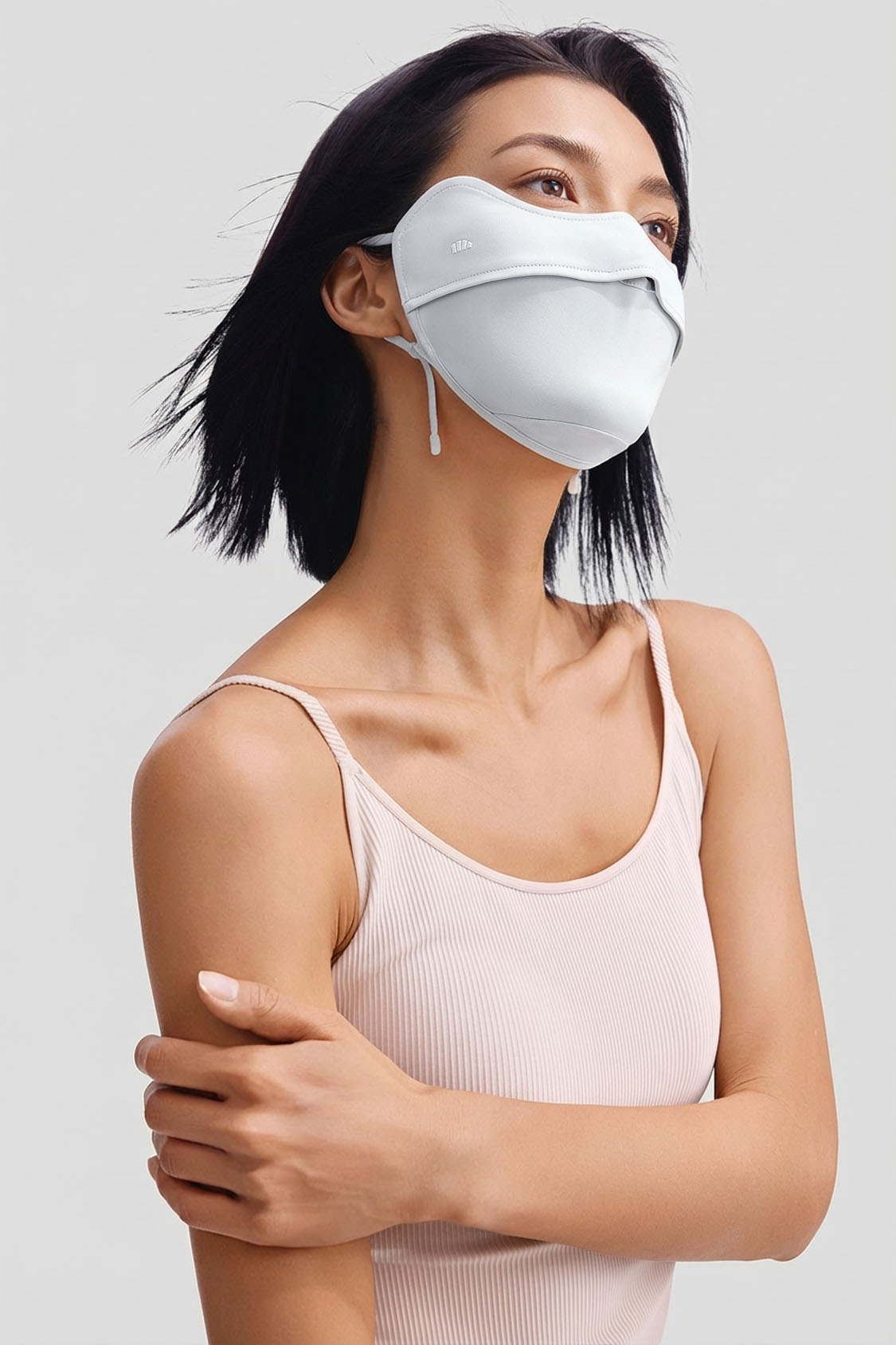 Mascarilla facial refrescante con protección solar para mujer UPF 50+ AL833