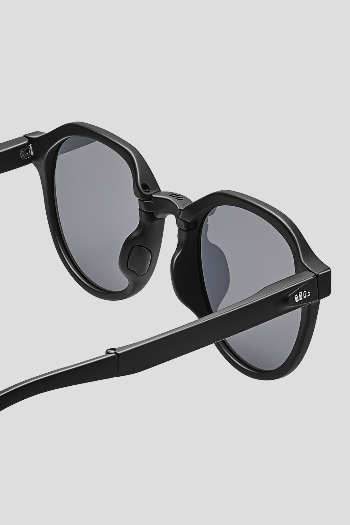 Small Round Frame Sunglasses UV 400 FD018/FD427