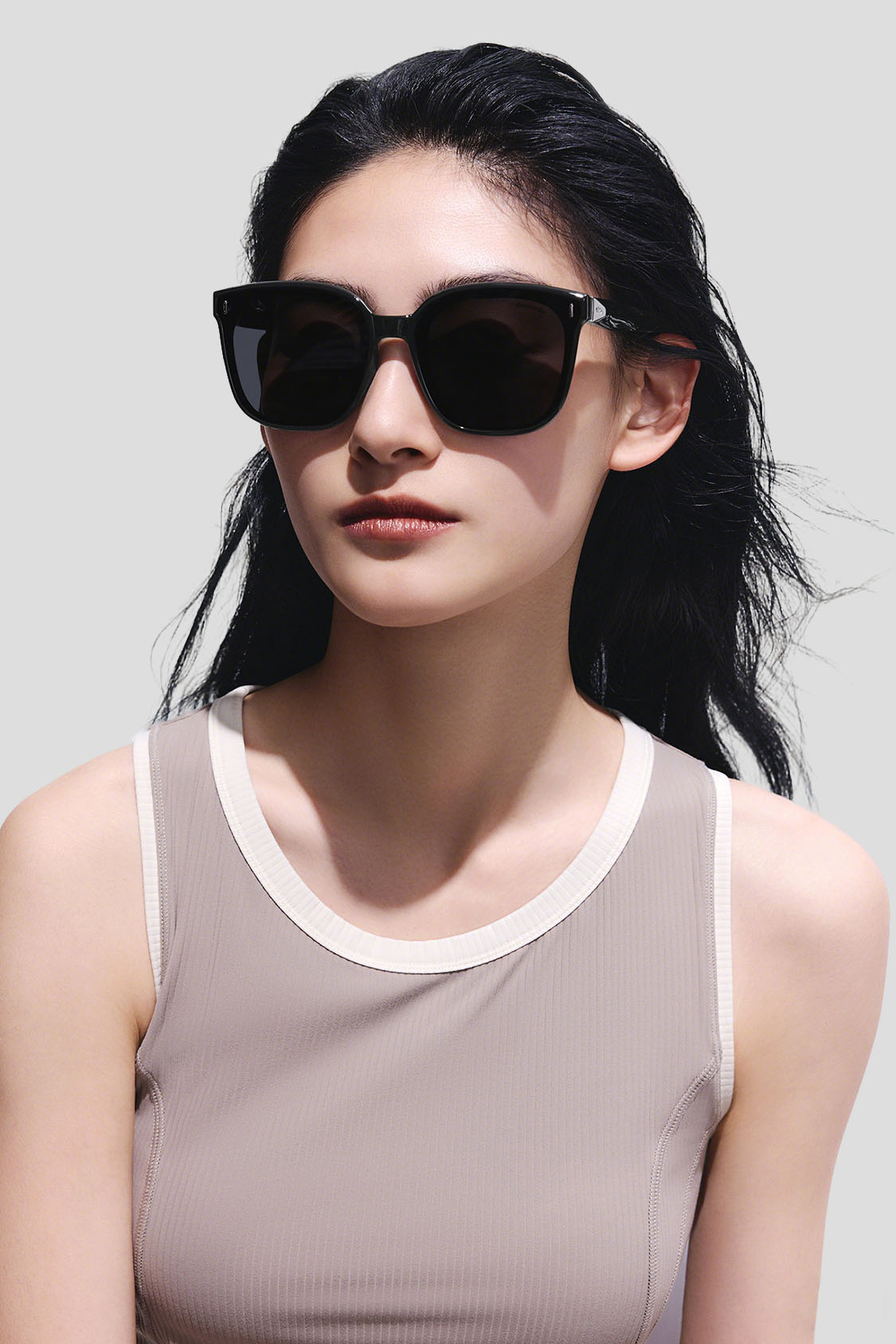 Übergroße Quadratisch-Rund Gestell Sonnenbrille UV 400 FD025