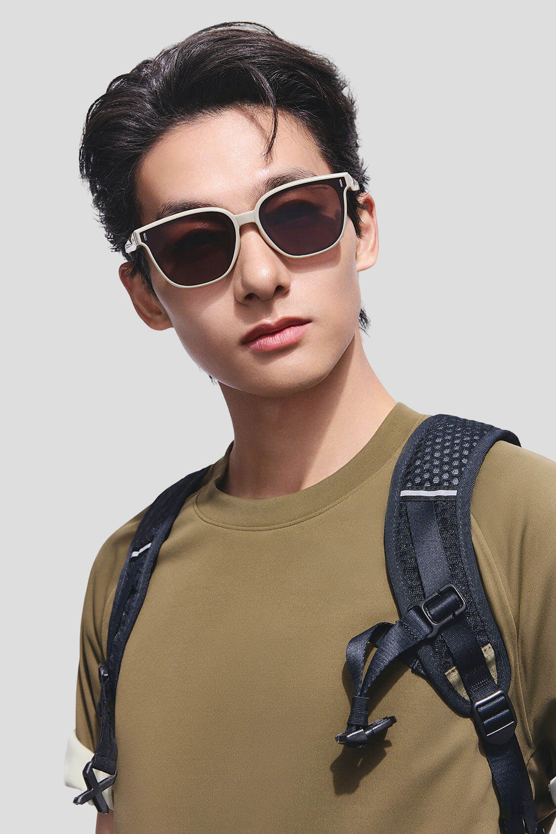 Square-Round Frame Sunglasses UV 400 FD026