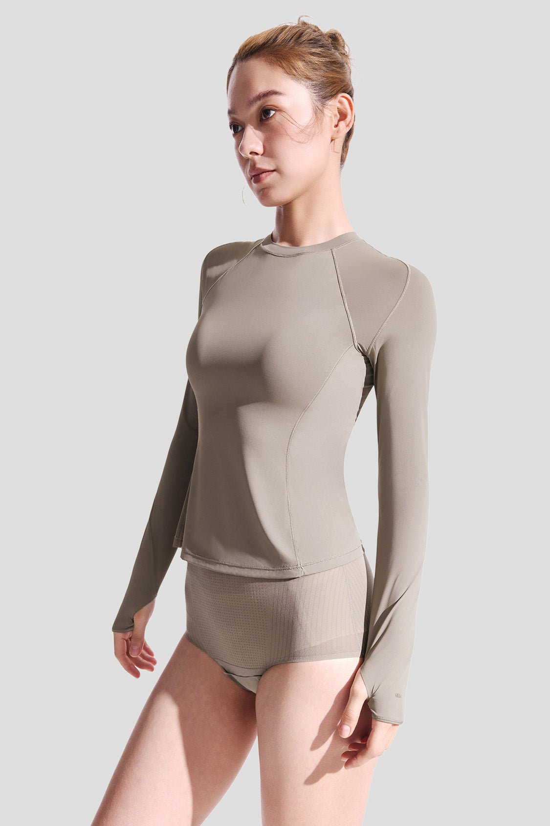 Body modellante da donna per protezione solare UPF 50+ HE017