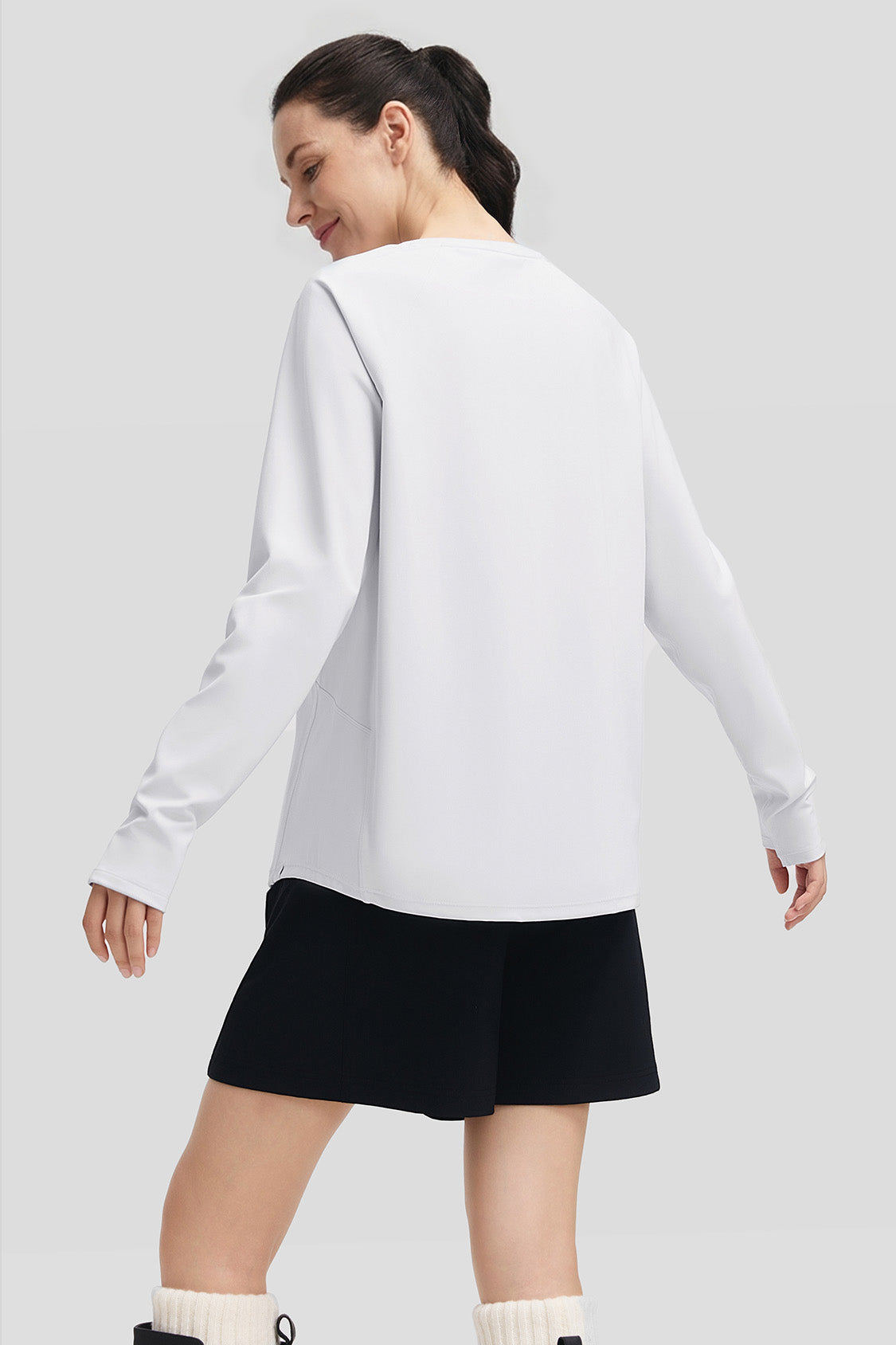 DryFlow – Camiseta de manga larga de secado rápido y ajuste relajado para mujer