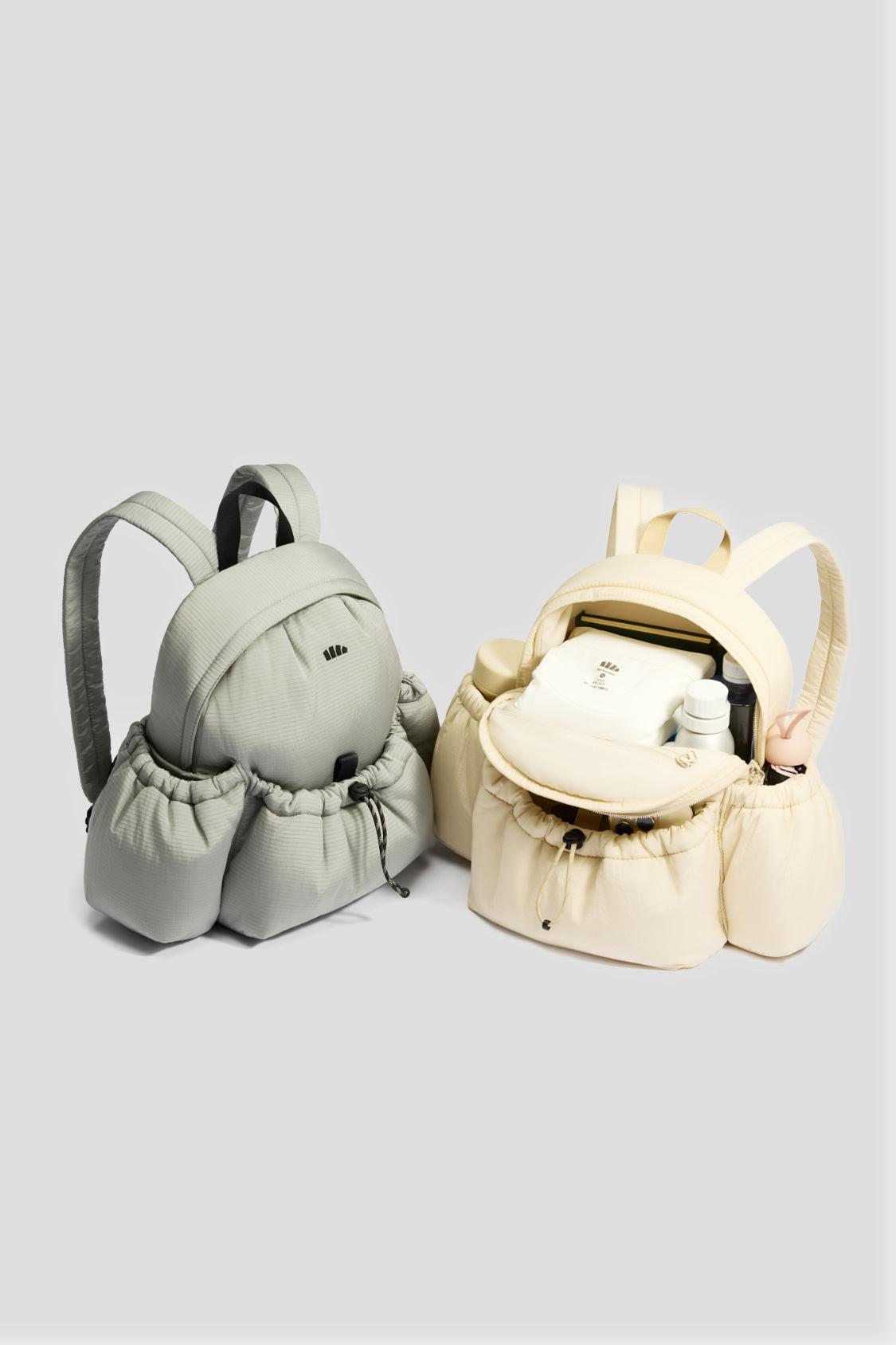 Mochila ligera y expandible LC007