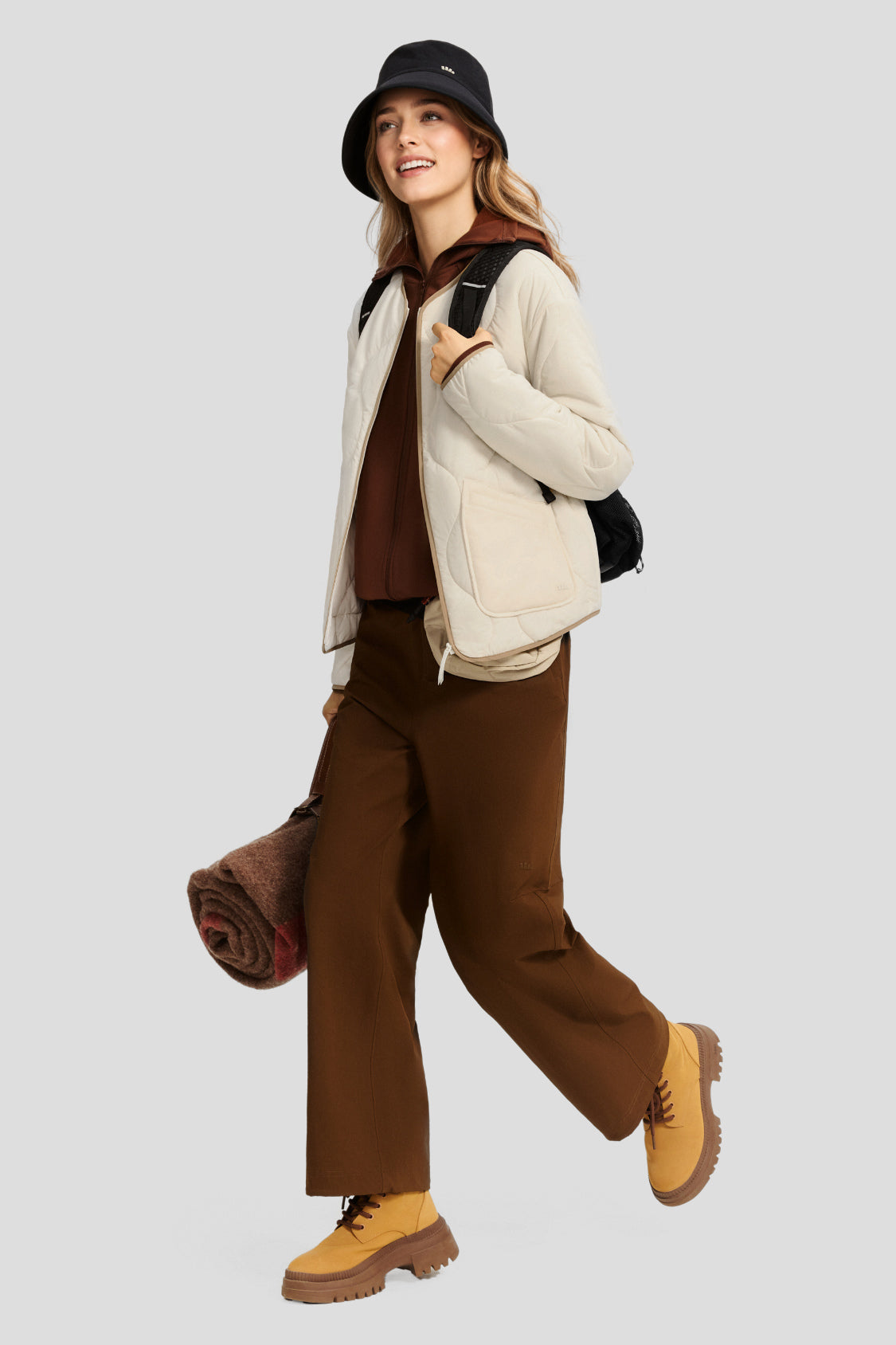 Women's Crew-Neck Insulated Jacket  (Mid Warmth) CL023