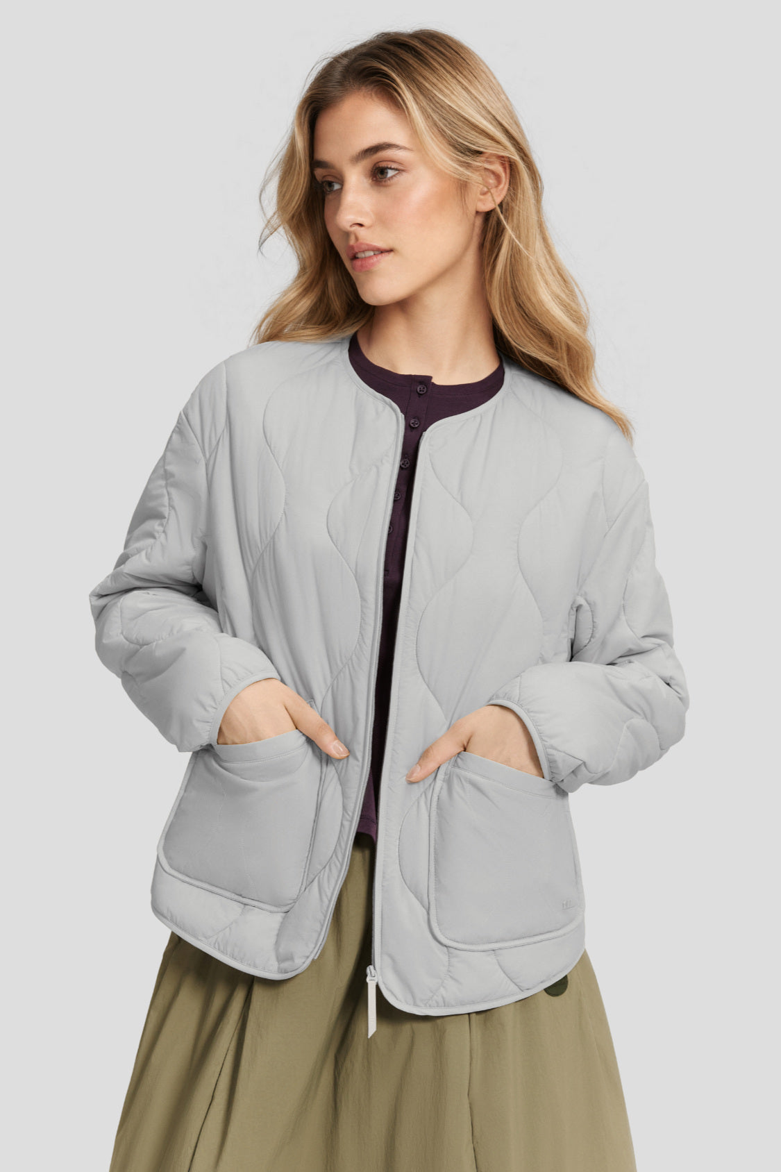 Women's Crew-Neck Insulated Jacket  (Mid Warmth) CL023
