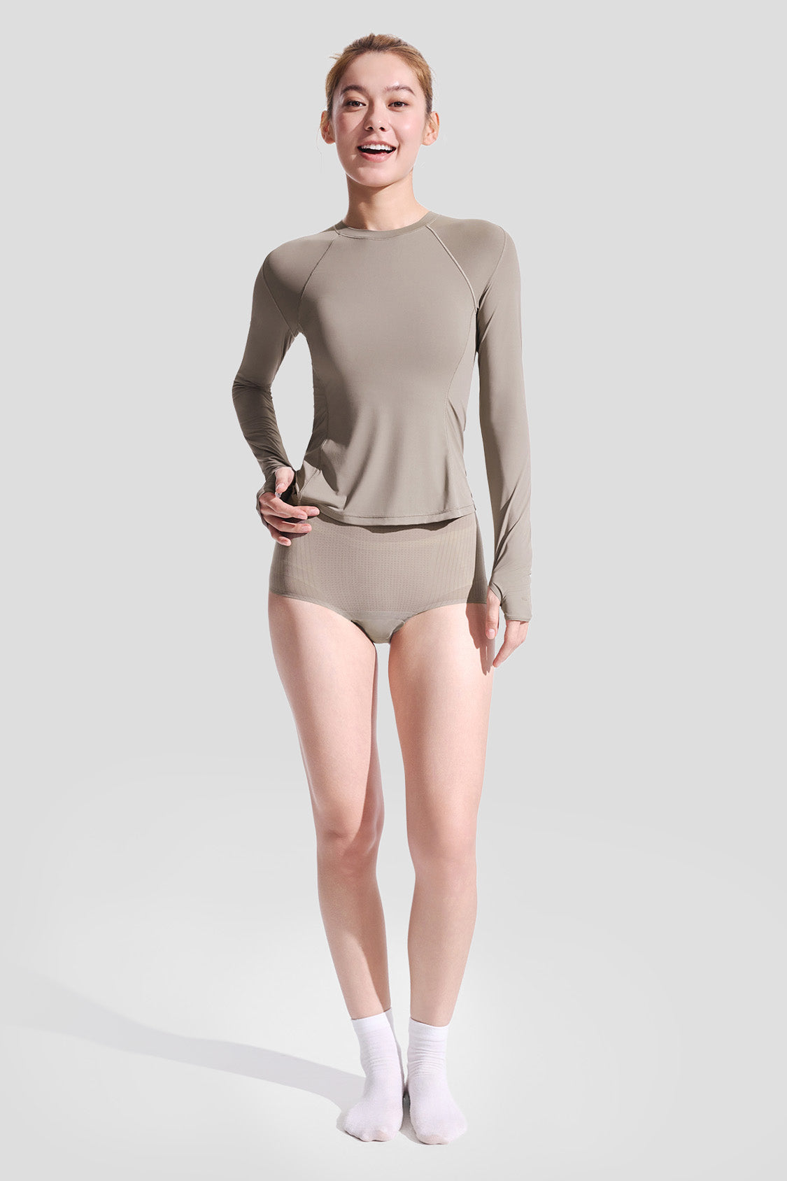 Body modellante da donna per protezione solare UPF 50+ HE017