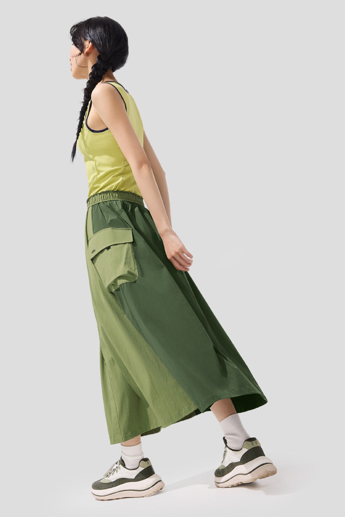 探险者 - 女士防水降落伞裙 UPF50+