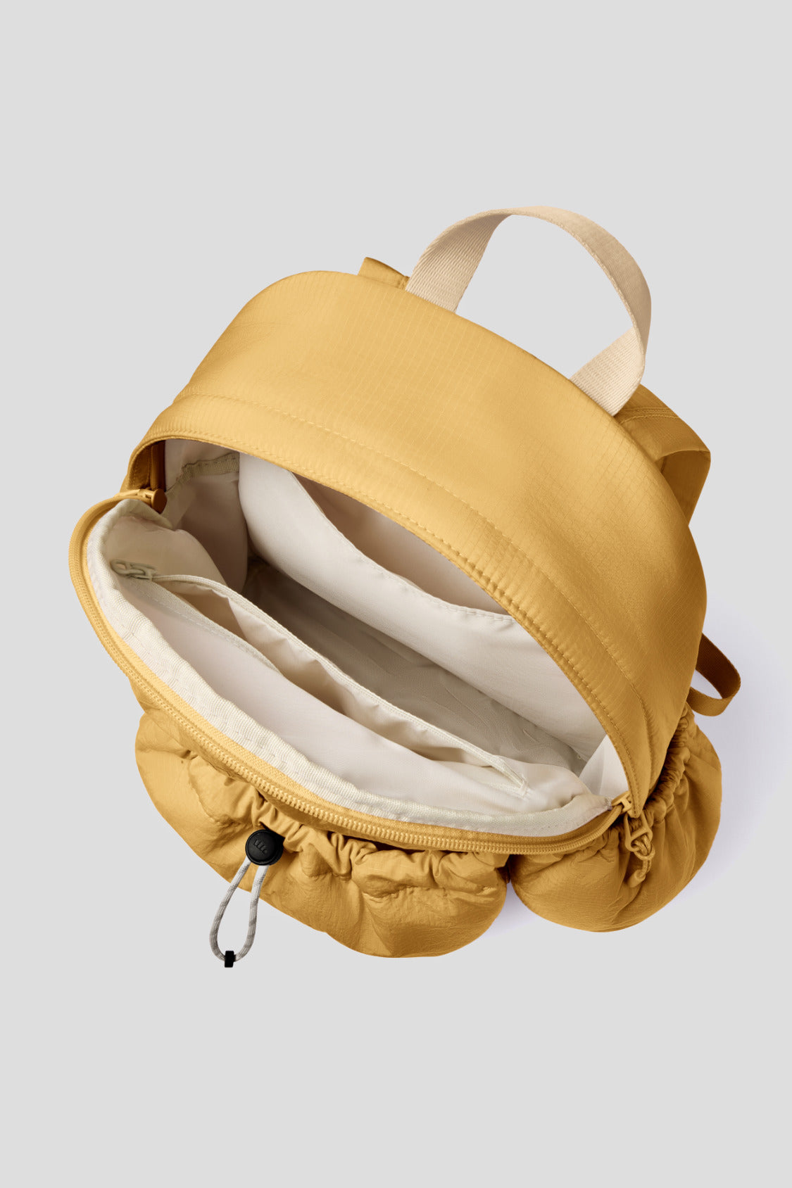 Mochila ligera y expandible LC007